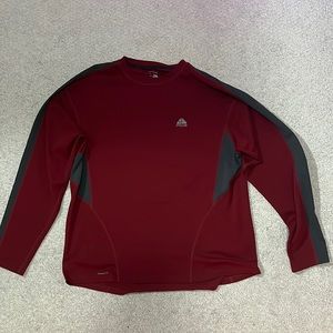 Mens XL  Nike dry fit long sleeve
